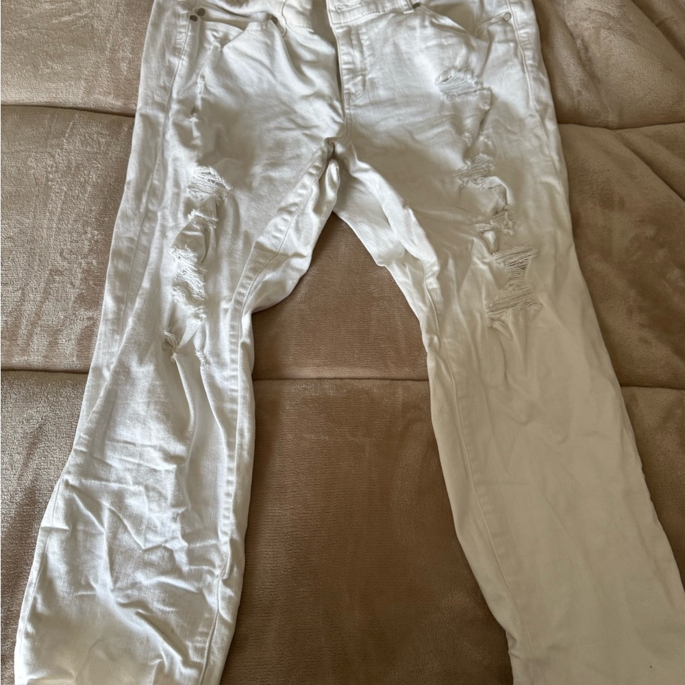 White Distressed Jeans torrid size 10